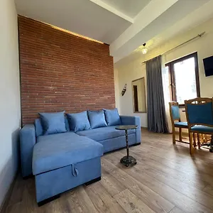 Wine Hills Отель Тбилиси